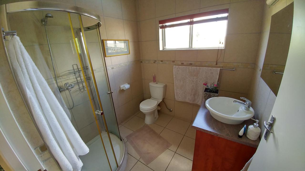 Rosa B&B Oudtshoorn Eksteriør billede
